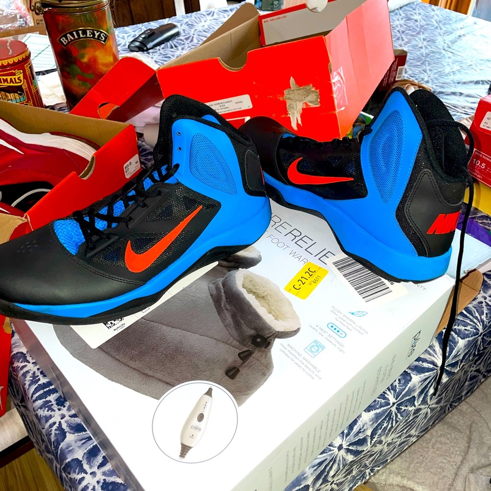 Nike